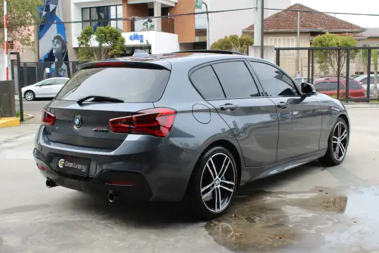 BMW-M 140i-2019