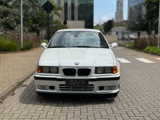 BMW-M3-3.2 I6 GASOLINA SEDAN AUTOMÁTICO BMW-M3-1996