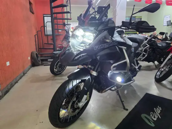 BMW R 1200 GS ADVENTURE TRIPLE BLACK 