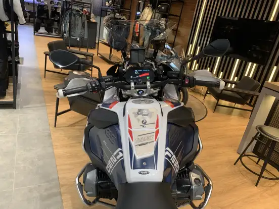 BMW-R 1250 GS ADVENTURE BMW-R 1250 GS ADVENTURE-2023