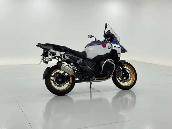 BMW-R 1300 GS ADVENTURE BMW-R 1300 GS ADVENTURE-2025