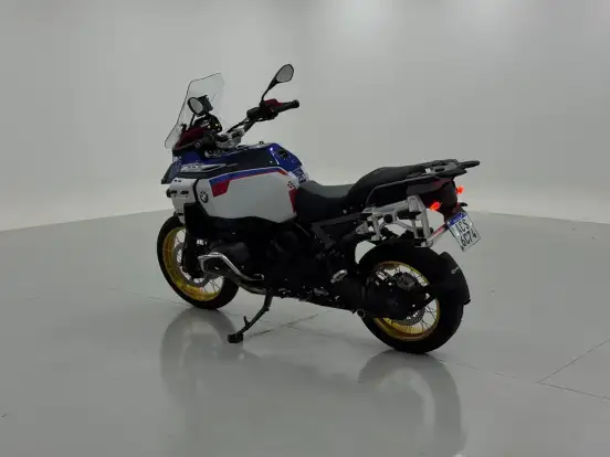 BMW-R 1300 GS ADVENTURE BMW-R 1300 GS ADVENTURE-2025