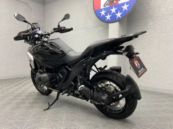 BMW-R 1300 GS TRIPLE BLACK BMW-R 1300 GS TRIPLE BLACK-2025