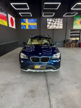 BMW-X1-2.0 16V TURBO ACTIVEFLEX SDRIVE20I 4P AUTOMÁTICO BMW-X1-2015