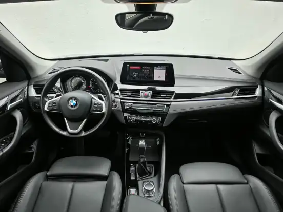 BMW-X1-2020
