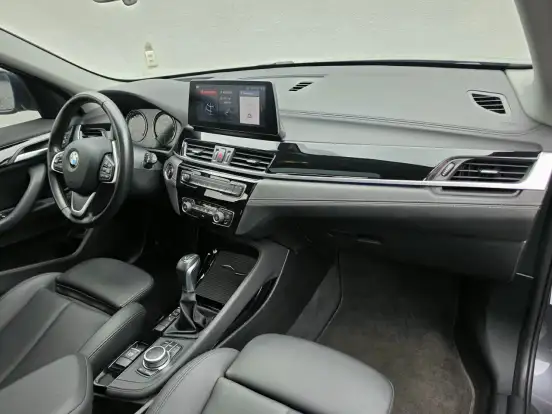 BMW-X1-2.0 16V TURBO ACTIVEFLEX SDRIVE20I 4P AUTOMÁTICO BMW-X1-2020