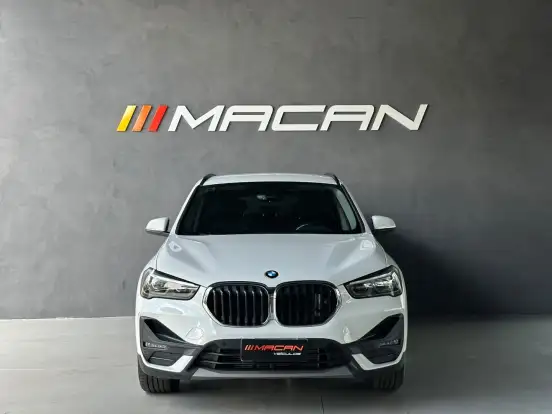 BMW-X1-2021