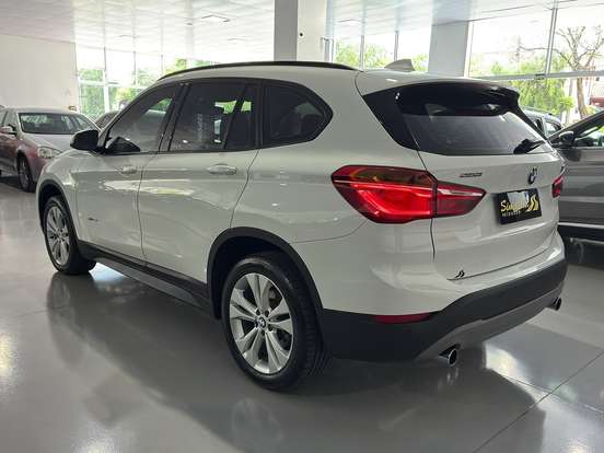 BMW-X1-2.0 16V TURBO ACTIVEFLEX SDRIVE20I 4P AUTOMÁTICO BMW-X1-2017