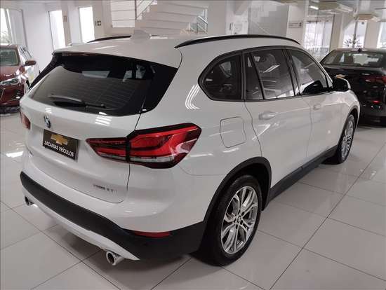 BMW-X1-2022