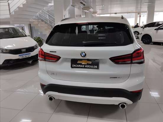 BMW-X1-2.0 16V TURBO ACTIVEFLEX SDRIVE20I GP 4P AUTOMÁTICO BMW-X1-2022