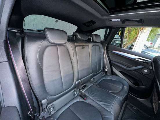 BMW-X1-2022