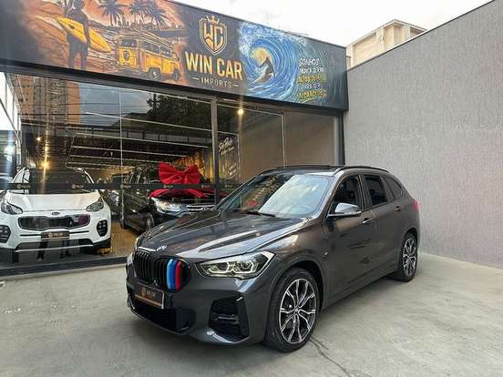 BMW-X1-2022