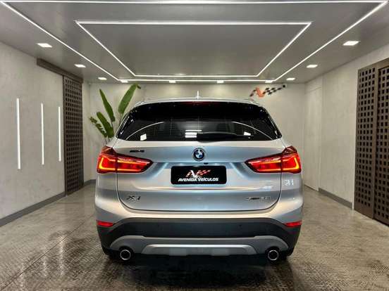 BMW-X1-2018