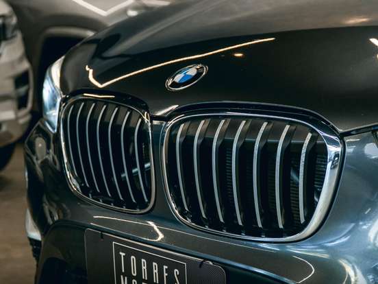 BMW-X1-2.0 16V TURBO ACTIVEFLEX SDRIVE20I X-LINE 4P AUTOMÁTICO BMW-X1-2018