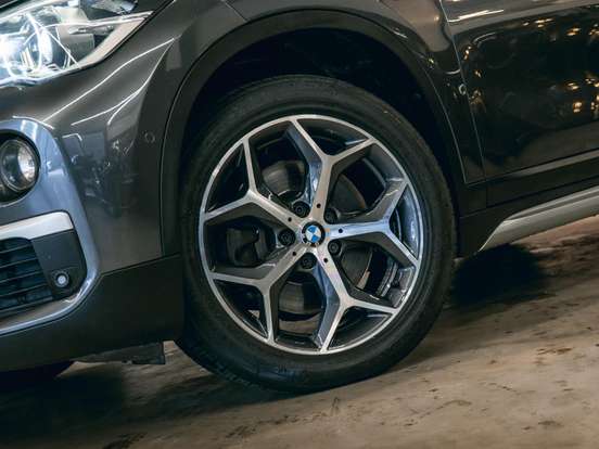 BMW-X1-2.0 16V TURBO ACTIVEFLEX SDRIVE20I X-LINE 4P AUTOMÁTICO BMW-X1-2018