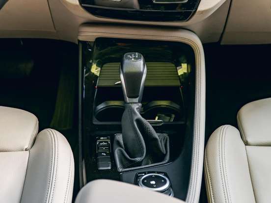 BMW-X1-2.0 16V TURBO ACTIVEFLEX SDRIVE20I X-LINE 4P AUTOMÁTICO BMW-X1-2018