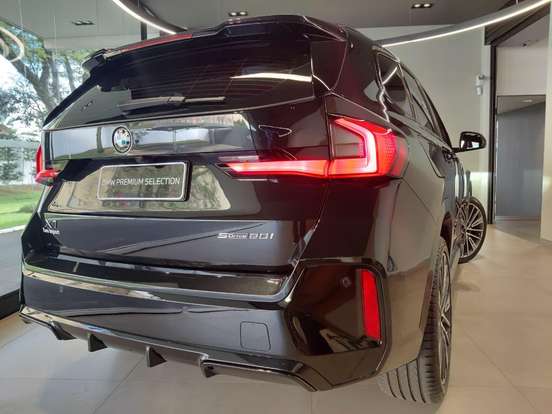BMW-X1-2025