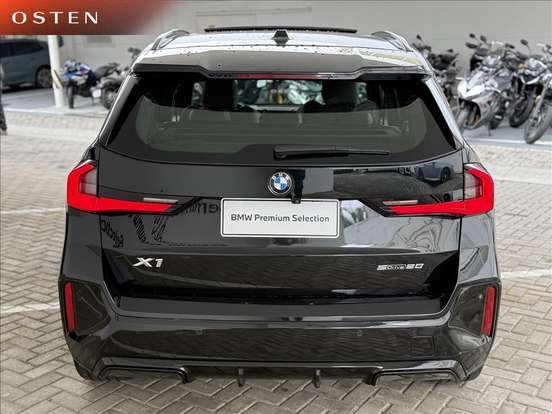 BMW-X1-2023