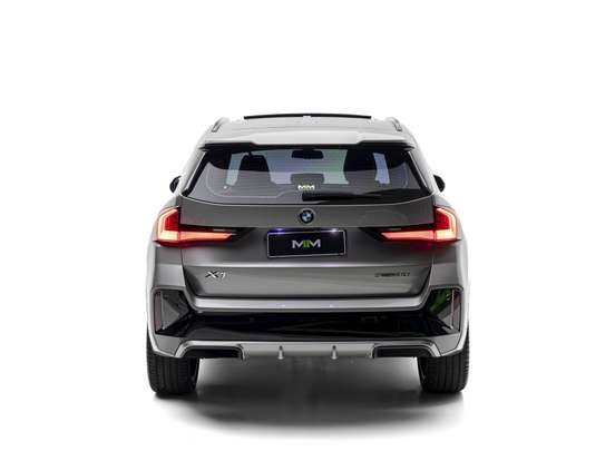 BMW-X1-2024