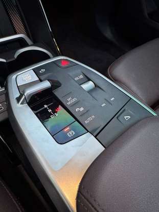 BMW-X1-2024