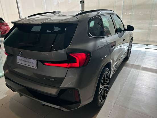 BMW-X1-2.0 16V TURBO GASOLINA SDRIVE20I M SPORT STEPTRONIC BMW-X1-2024