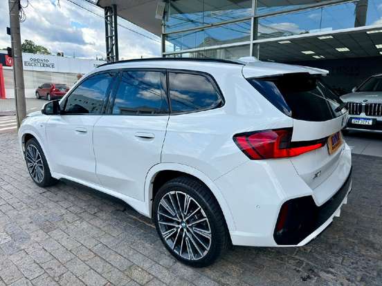BMW-X1-2.0 16V TURBO GASOLINA SDRIVE20I M SPORT STEPTRONIC BMW-X1-2023