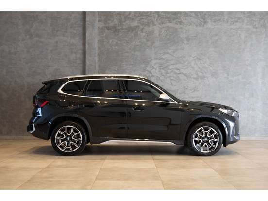 BMW-X1-2023