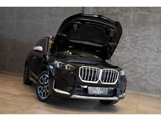 BMW-X1-2023