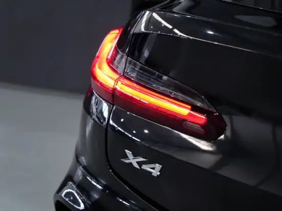 BMW-X4-2020
