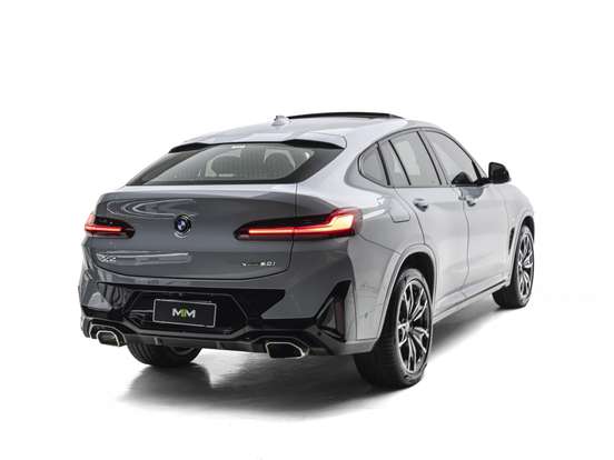 BMW-X4-2025