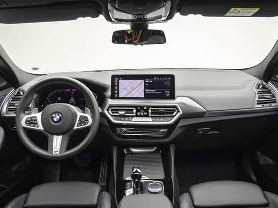 BMW-X4-2025