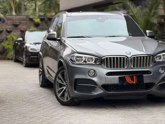 BMW-X5-3.0 4X4 M50D I6 TURBO DIESEL 4P AUTOMÁTICO BMW-X5-2016