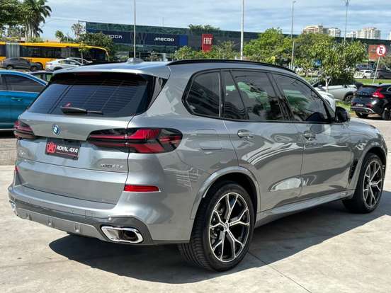 BMW-X5-2025