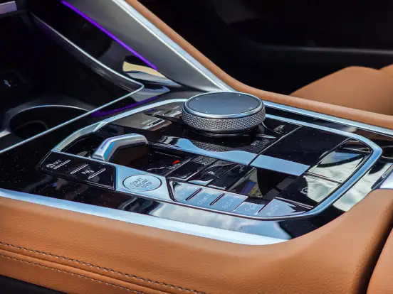 BMW-X6-2025