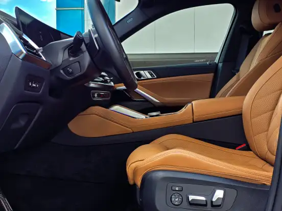 BMW-X6-3.0 TWINPOWER GASOLINA XDRIVE40I M SPORT AUTOMÁTICO BMW-X6-2025