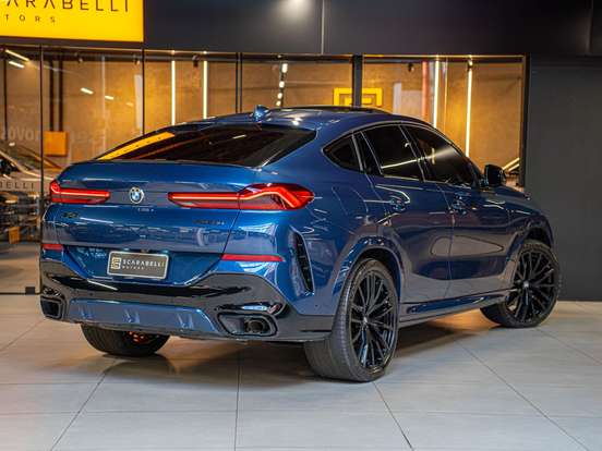BMW-X6-2022