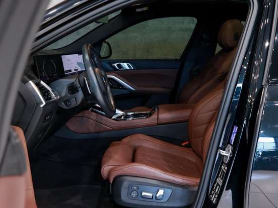 BMW-X6-3.0 TWINPOWER GASOLINA XDRIVE40I M SPORT AUTOMÁTICO BMW-X6-2024