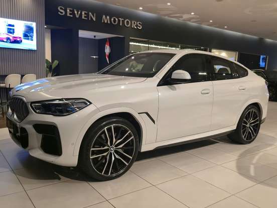 BMW-X6-3.0 TWINPOWER GASOLINA XDRIVE40I M SPORT AUTOMÁTICO BMW-X6-2023