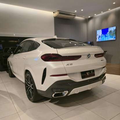 BMW-X6-2023