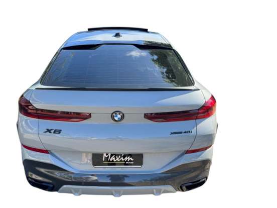 BMW-X6-2023
