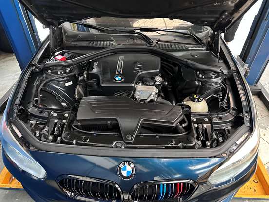 BMW-120i-2.0 16V SPORT ACTIVEFLEX 4P AUTOMÁTICO BMW-120i-2016