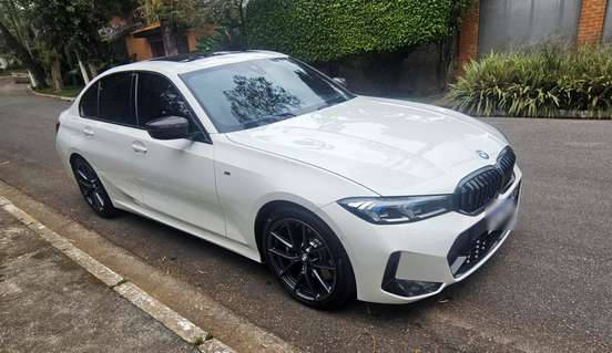 BMW-320i-2024