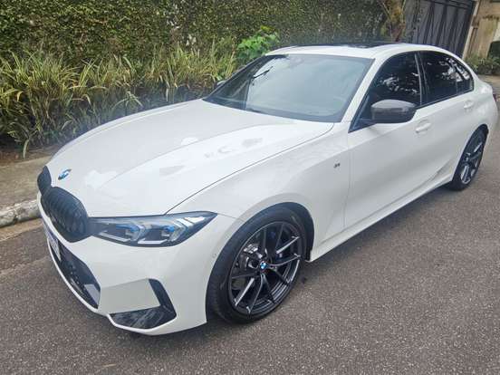 BMW-320i-2.0 16V TURBO FLEX M SPORT 10th ANNIVERSARY EDITION AUTOMÁTICO BMW-320i-2024