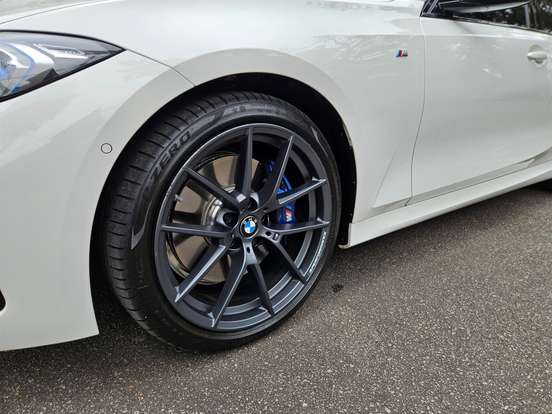 BMW-320i-2.0 16V TURBO FLEX M SPORT 10th ANNIVERSARY EDITION AUTOMÁTICO BMW-320i-2024