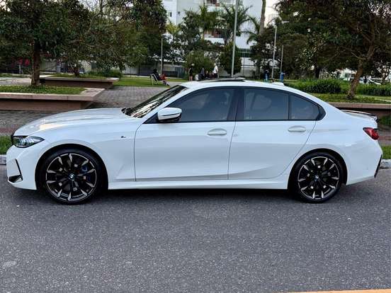 BMW-320i-2.0 16V TURBO FLEX M SPORT AUTOMÁTICO BMW-320i-2025