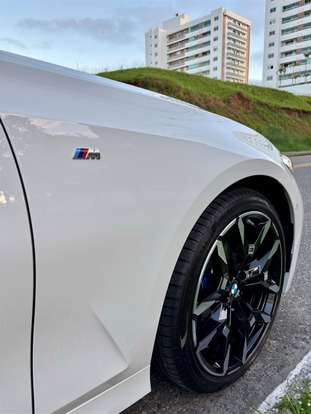 BMW-320i-2025