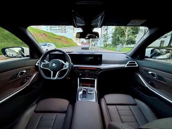 BMW-320i-2025