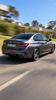BMW-320i-2022