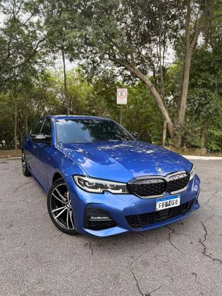 BMW 320i 2.0 16V TURBO GASOLINA M SPORT AUTOMÁTICO