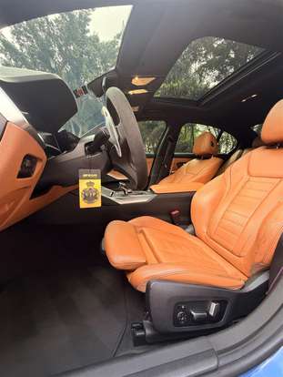 BMW-320i-2020